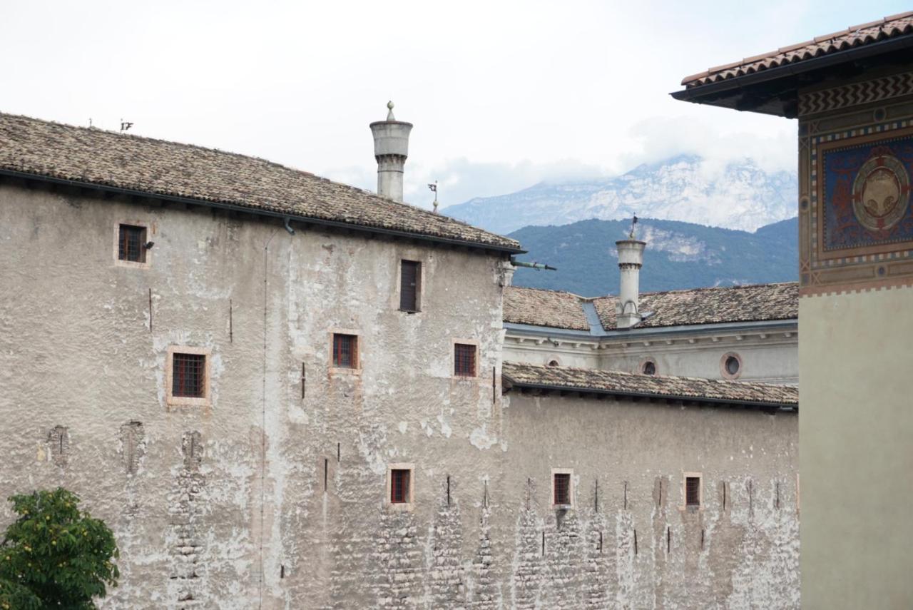 I Dodici Mesi Rooms&Apartments Trento Exteriör bild